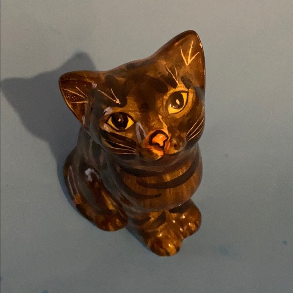Tabby Cat by Mann- Japan